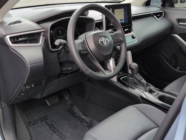 Certified 2025 Toyota Corolla Cross XLE w/ Convenience Package FWD image 9