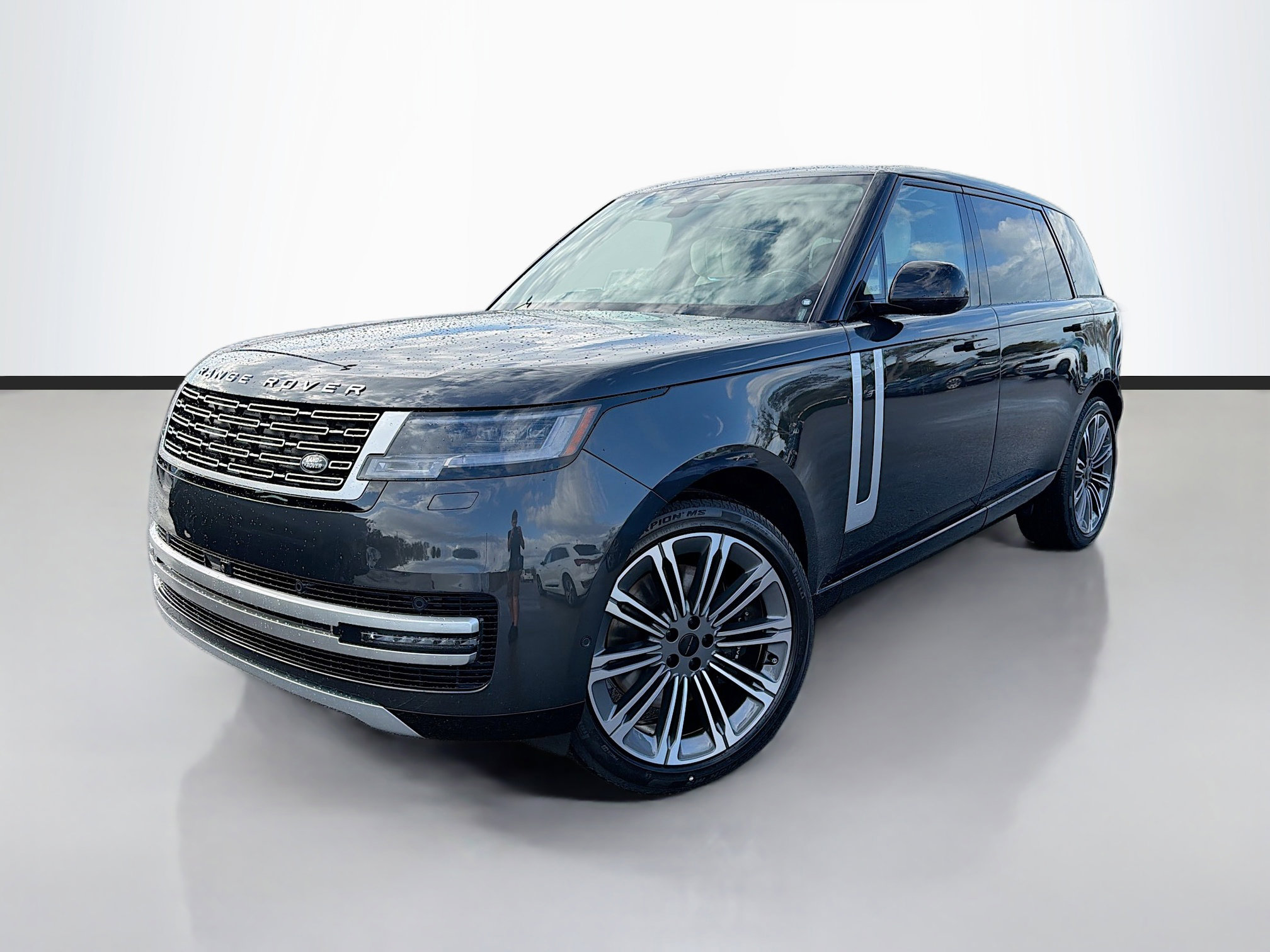 New 2026 Land Rover Range Rover Long Wheelbase Autobiography video 1
