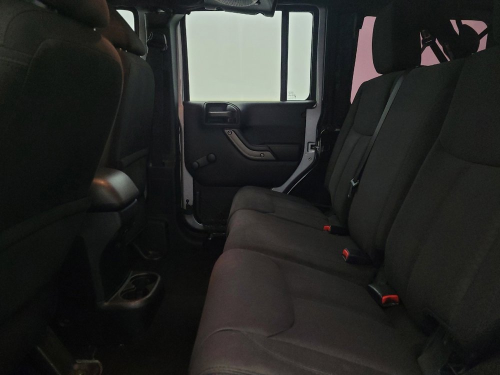 Used 2014 Jeep Wrangler Unlimited Sport w/ Connectivity Group AWD/4WD image 18