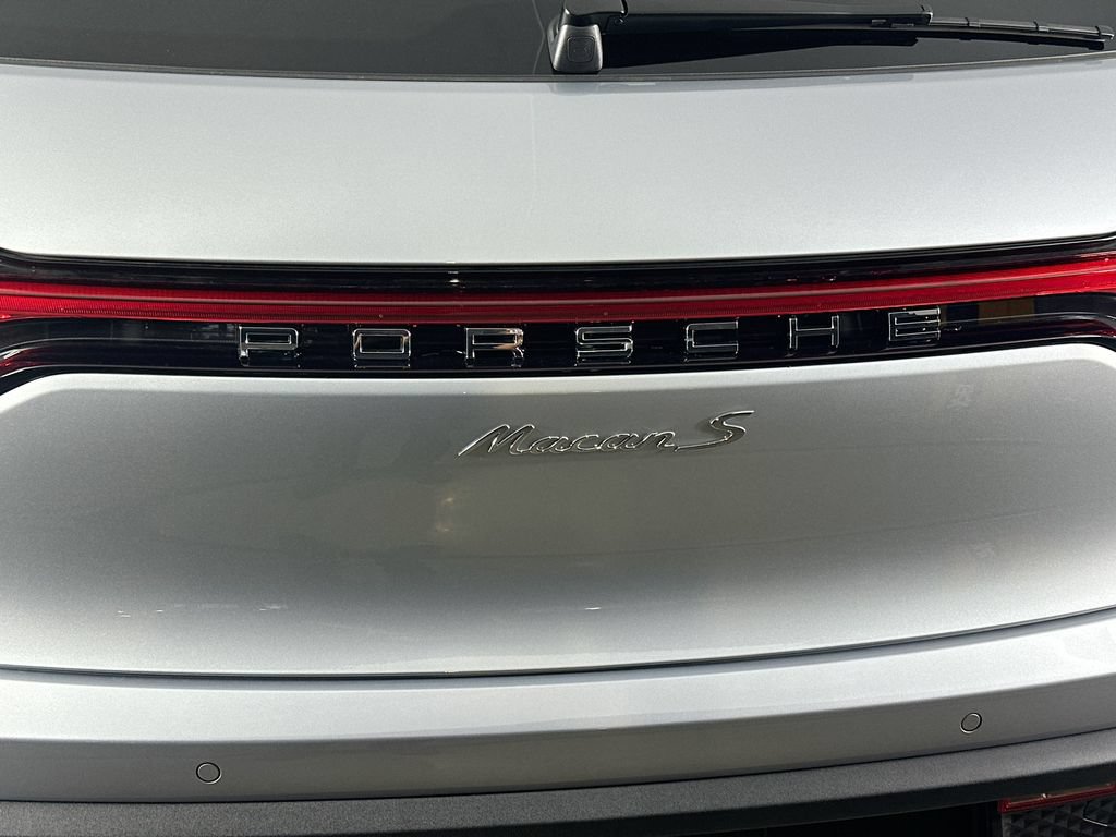 New 2026 Porsche Macan S AWD/4WD image 34