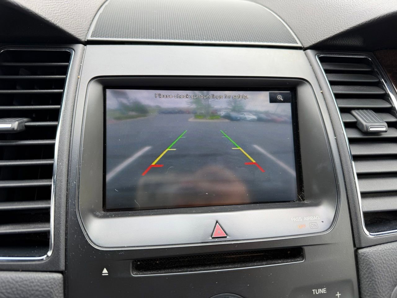 Used 2014 Ford Taurus Limited image 16