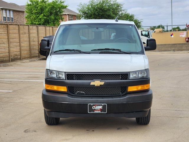 Used 2025 Chevrolet Express 3500 LS image 9
