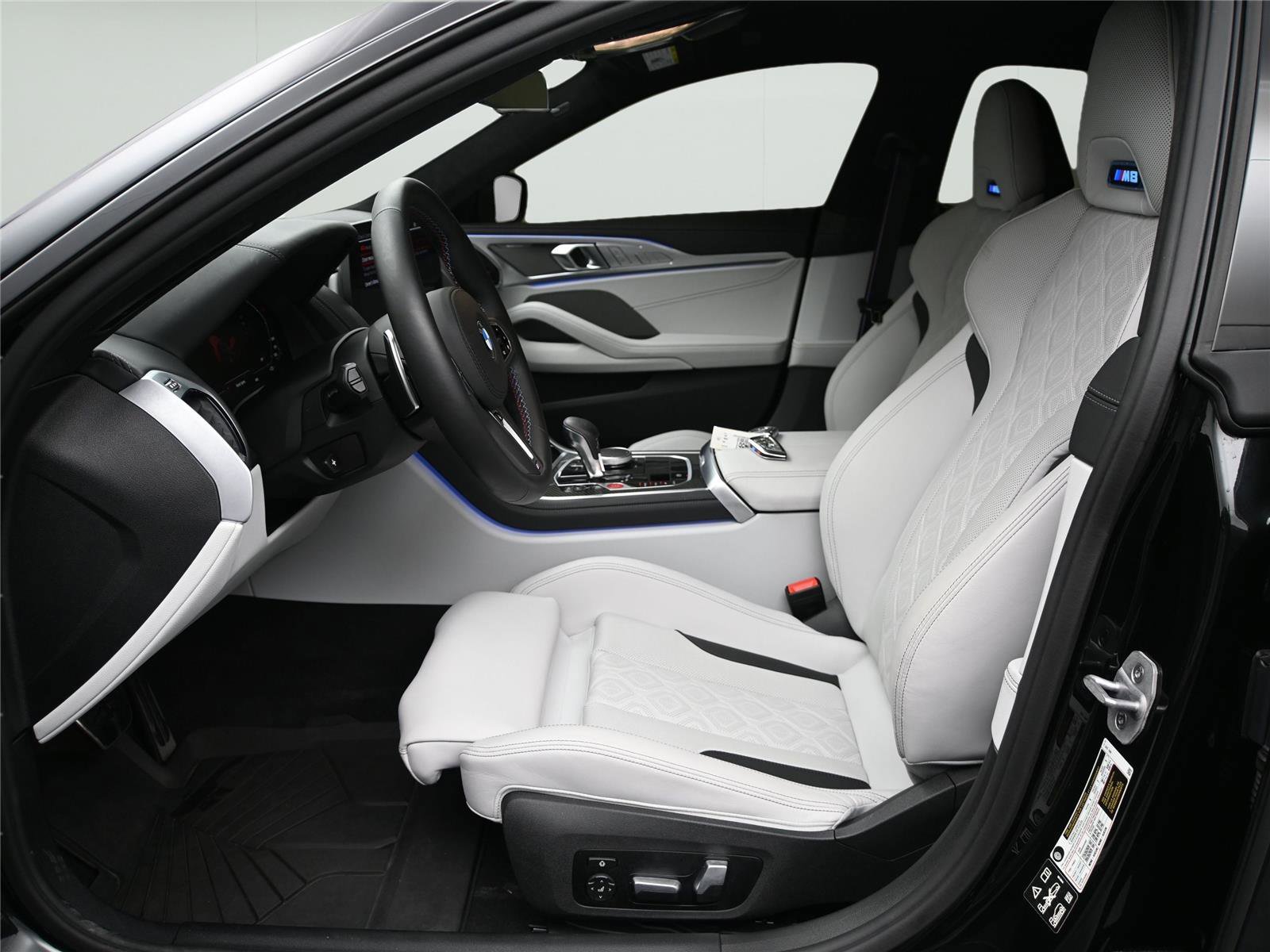 Used 2025 BMW M8 Competition AWD/4WD image 11