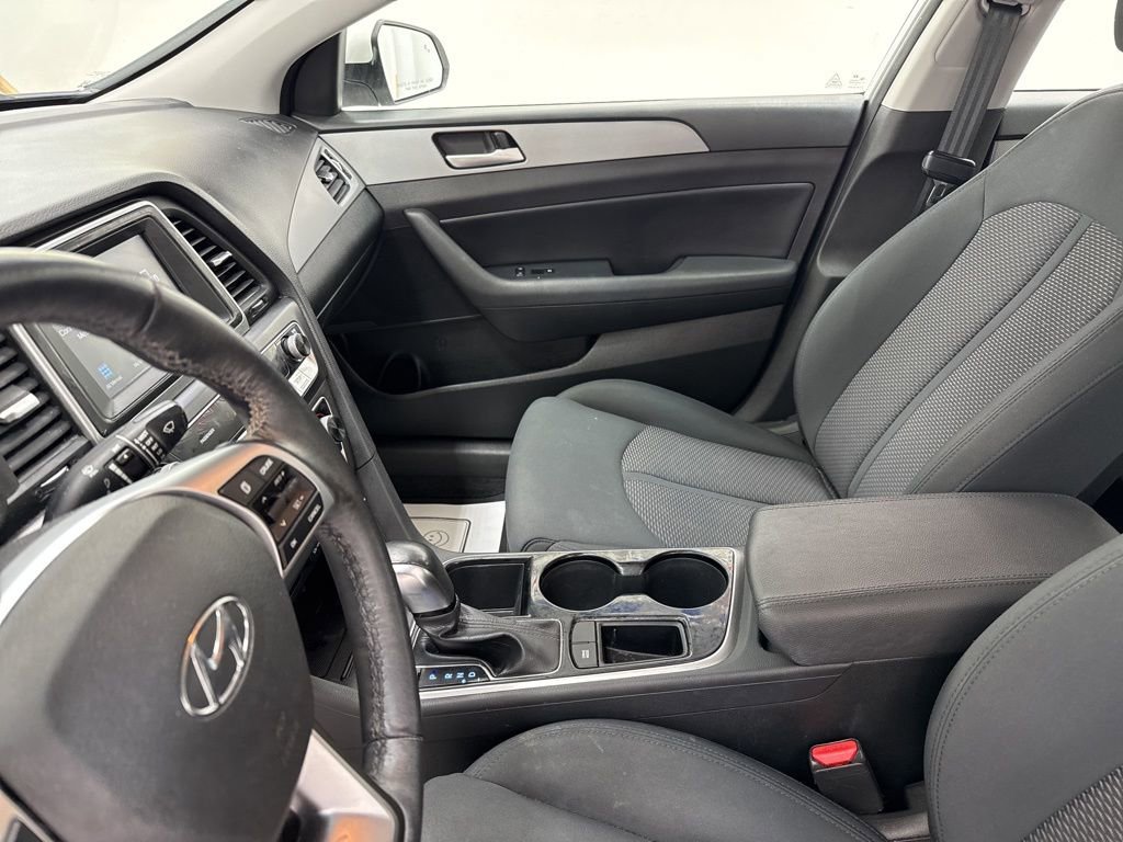 Used 2019 Hyundai Sonata SEL w/ Cargo Package image 23