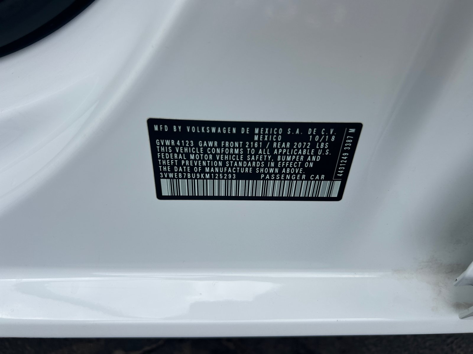 Used 2019 Volkswagen Jetta SEL w/ Cold Weather Package FWD image 24