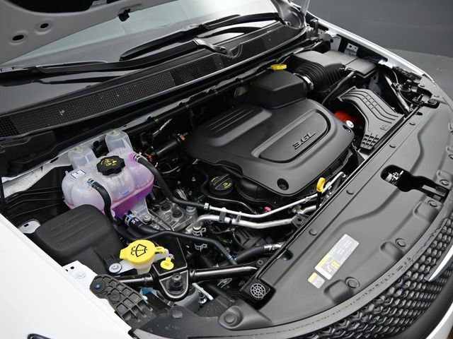 New 2026 Chrysler Voyager LX FWD image 40