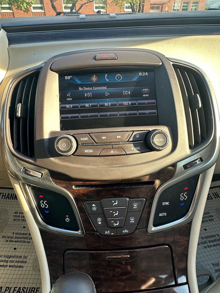 Used 2014 Buick LaCrosse FWD image 25