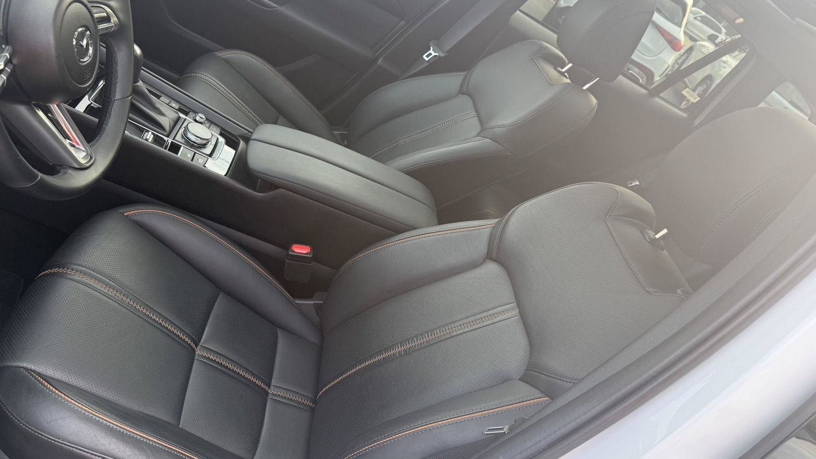 Used 2025 MAZDA CX-50 AWD 2.5 Hybrid w/ Premium Pkg image 34