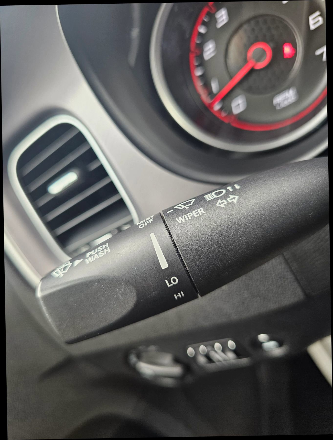 Used 2022 Dodge Charger SXT image 18