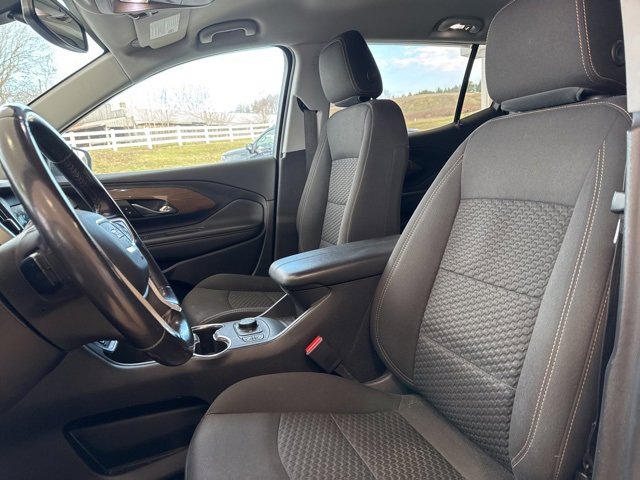 Used 2019 GMC Terrain SLE w/ Driver Convenience Package image 8