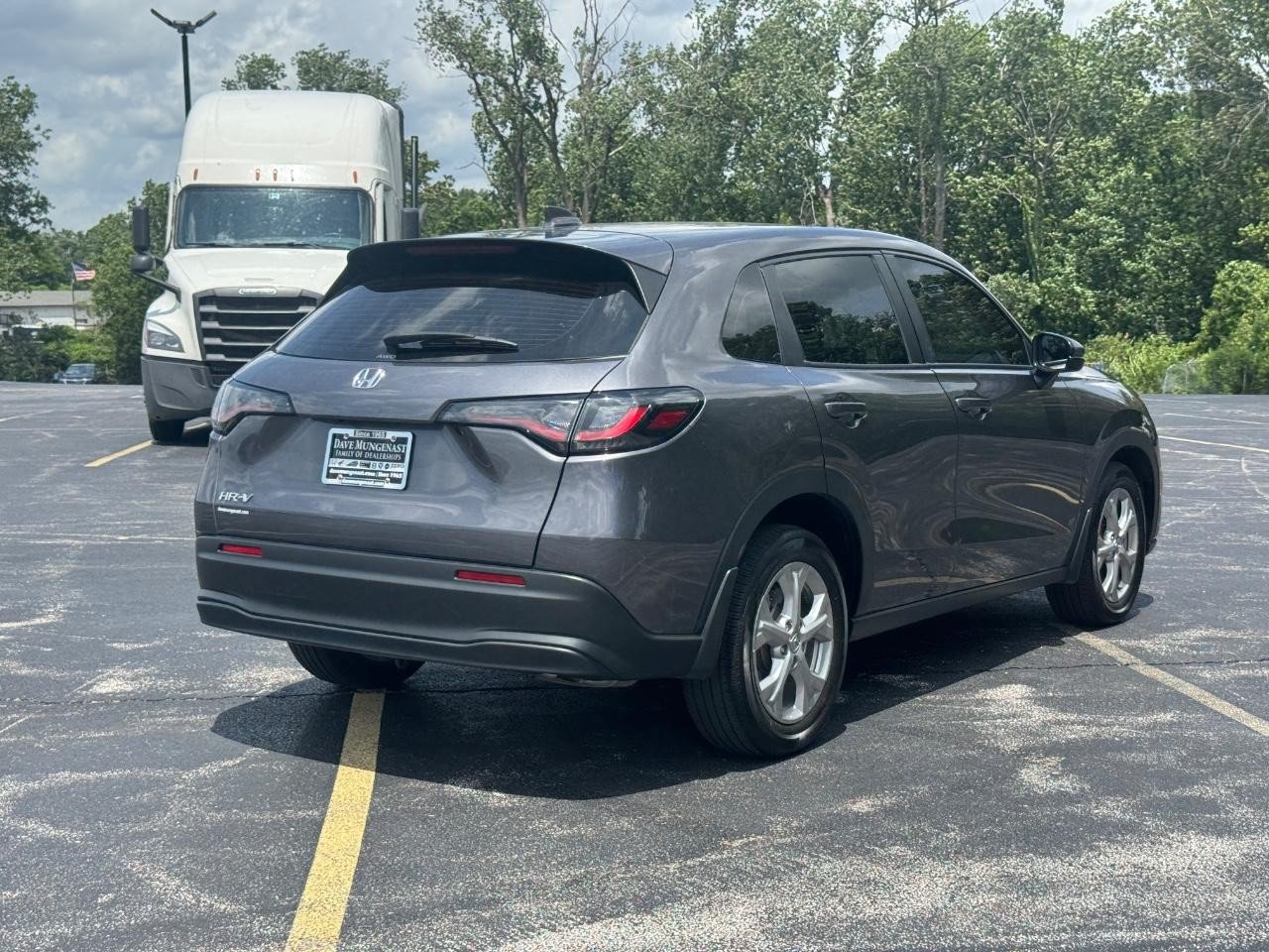Used 2024 Honda HR-V LX image 4