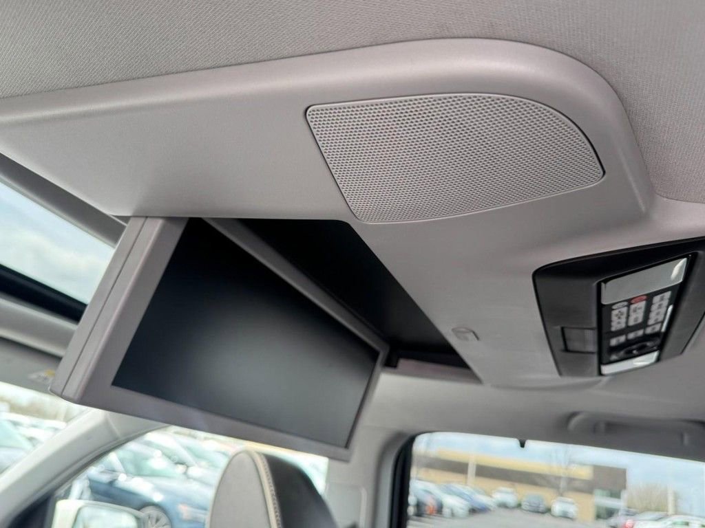 Used 2017 Acura MDX FWD w/ Advance & Entertainment image 12