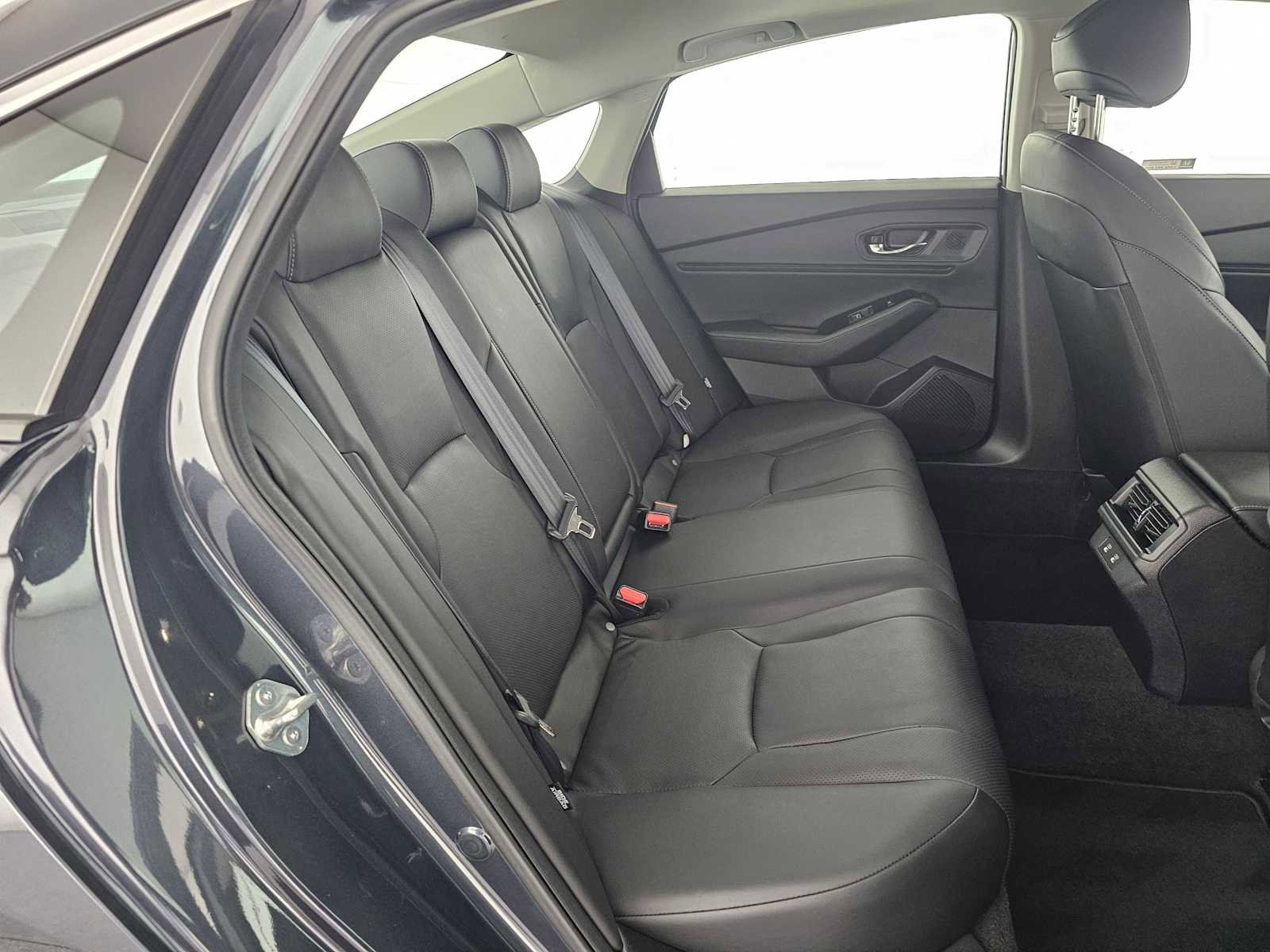 Used 2023 Honda Accord Touring image 12