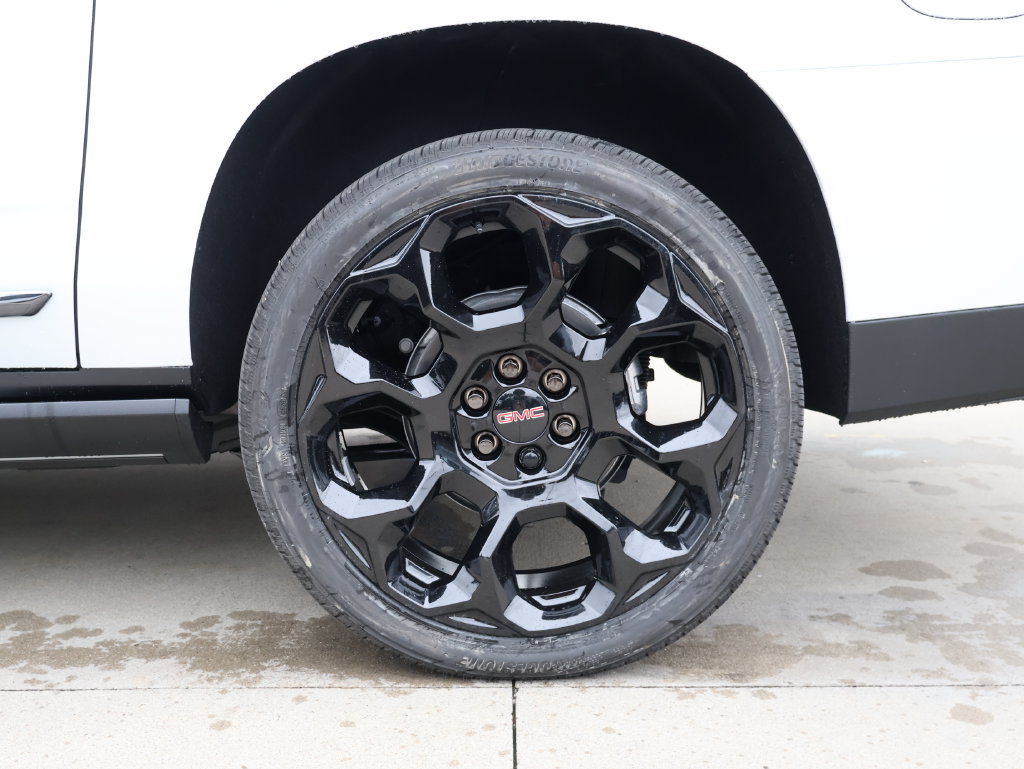 New 2026 GMC Yukon XL Denali Ultimate w/ LPO, Floor Liner Package AWD/4WD image 51