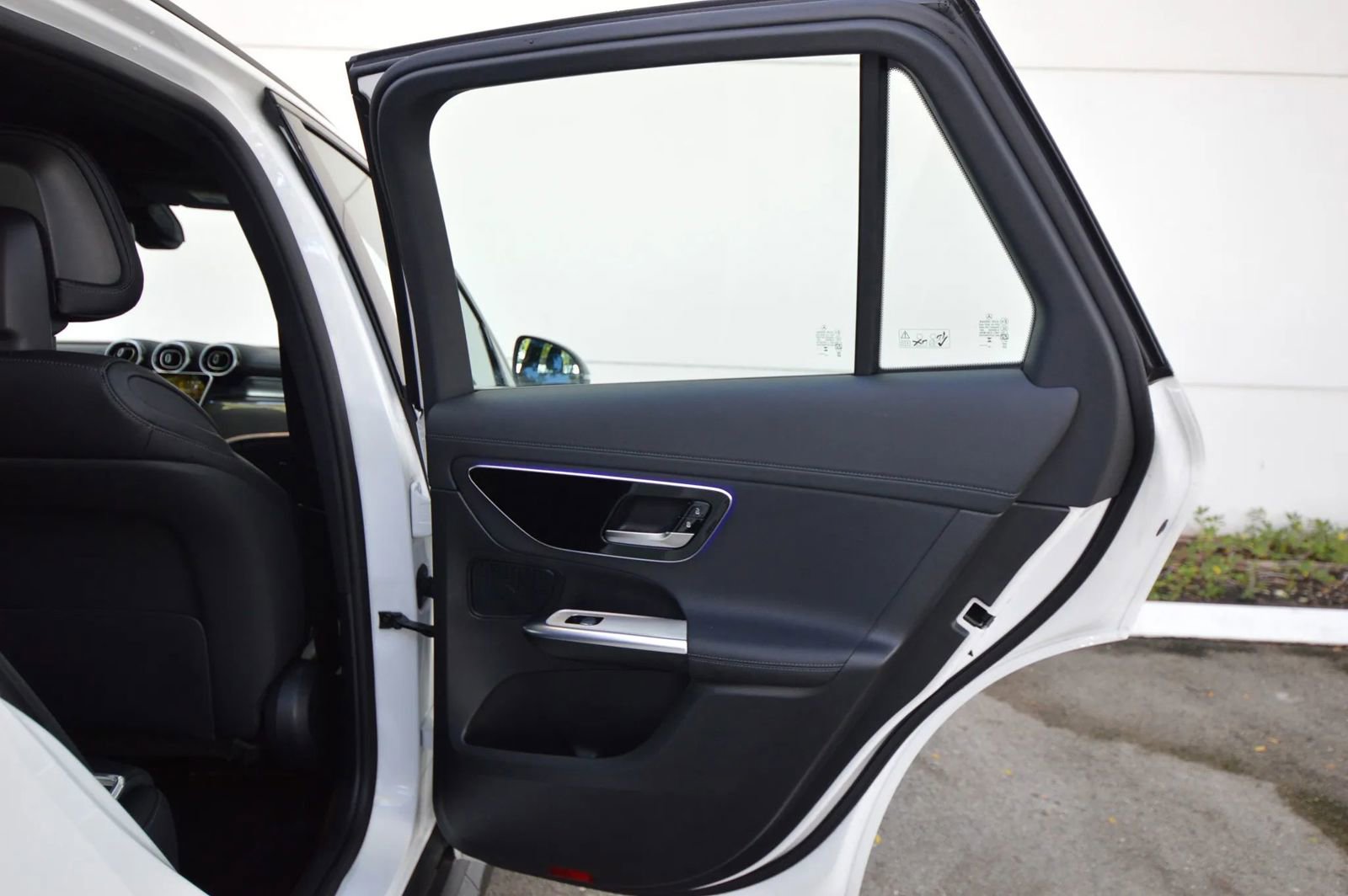 Used 2025 Mercedes-Benz GLC 43 AMG 4MATIC image 52