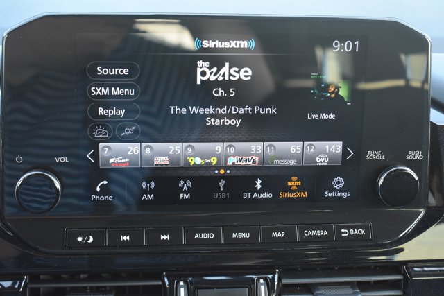 Used 2023 Nissan Pathfinder SL w/ Lighting Package (N92) AWD/4WD image 25