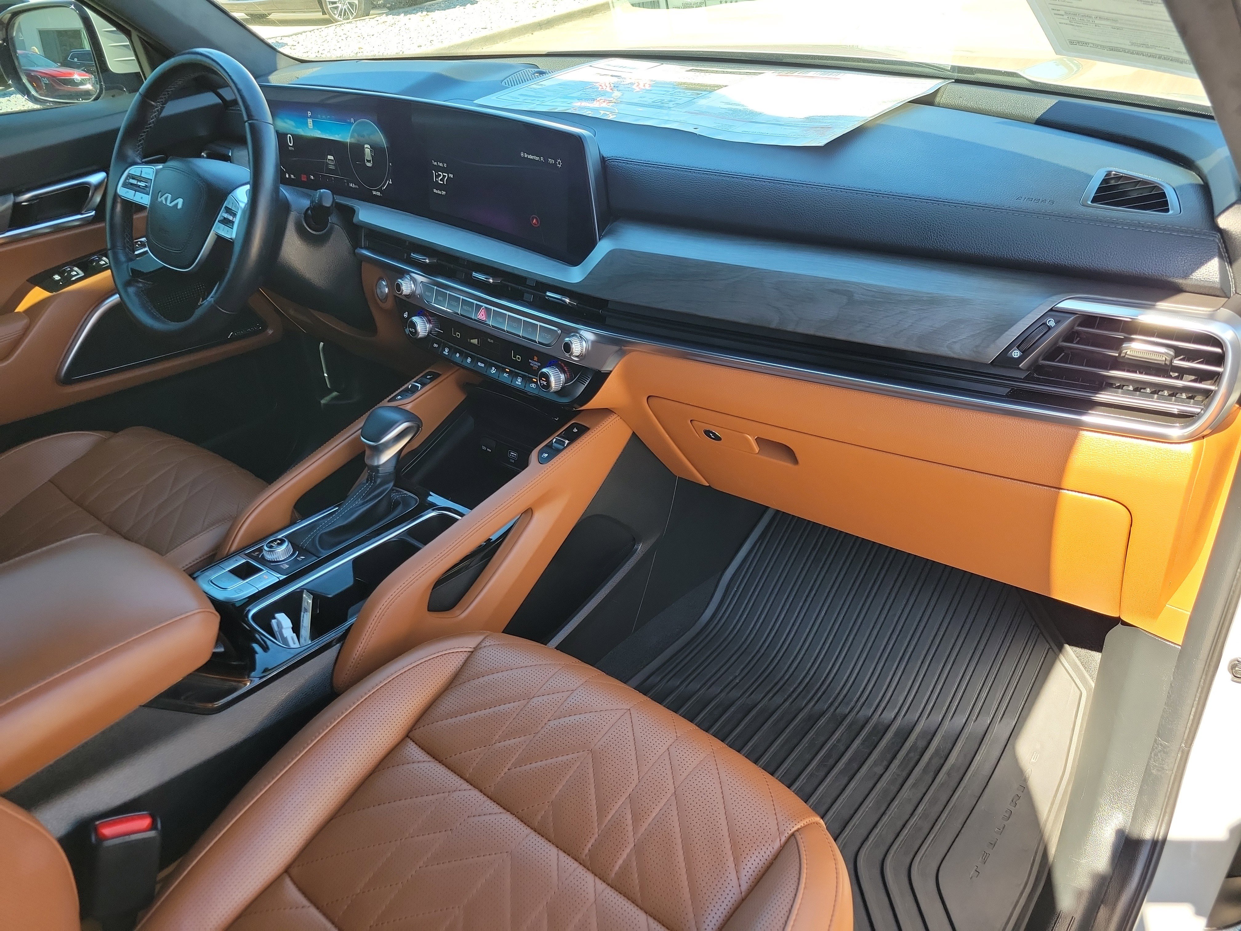 Used 2024 Kia Telluride SX Prestige X-Pro image 11