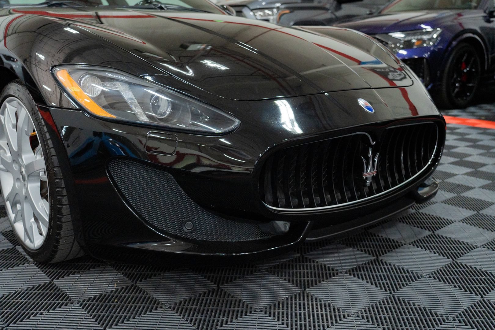Used 2014 Maserati GranTurismo Sport RWD image 13