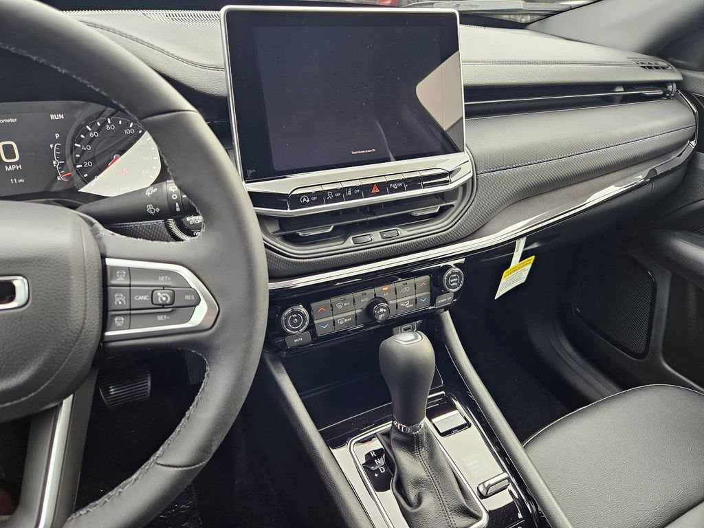 New 2026 Jeep Compass Limited image 21