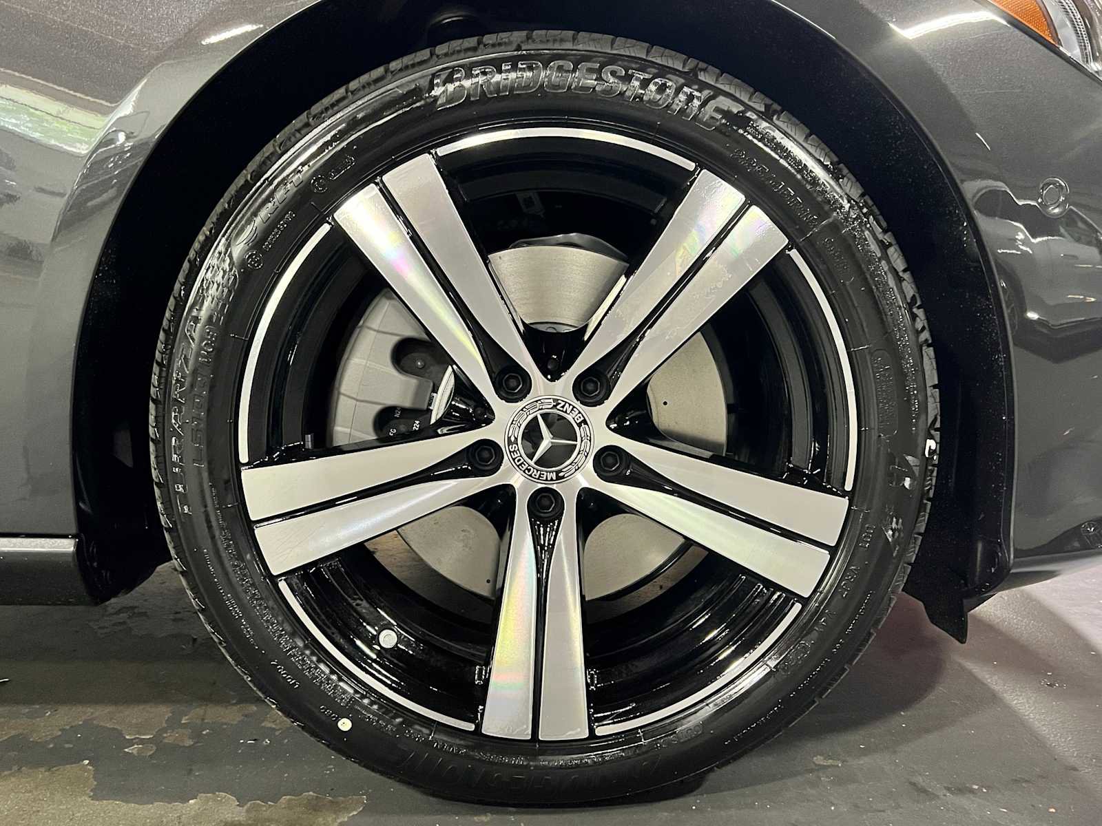 Used 2025 Mercedes-Benz C 300 4MATIC Sedan image 10