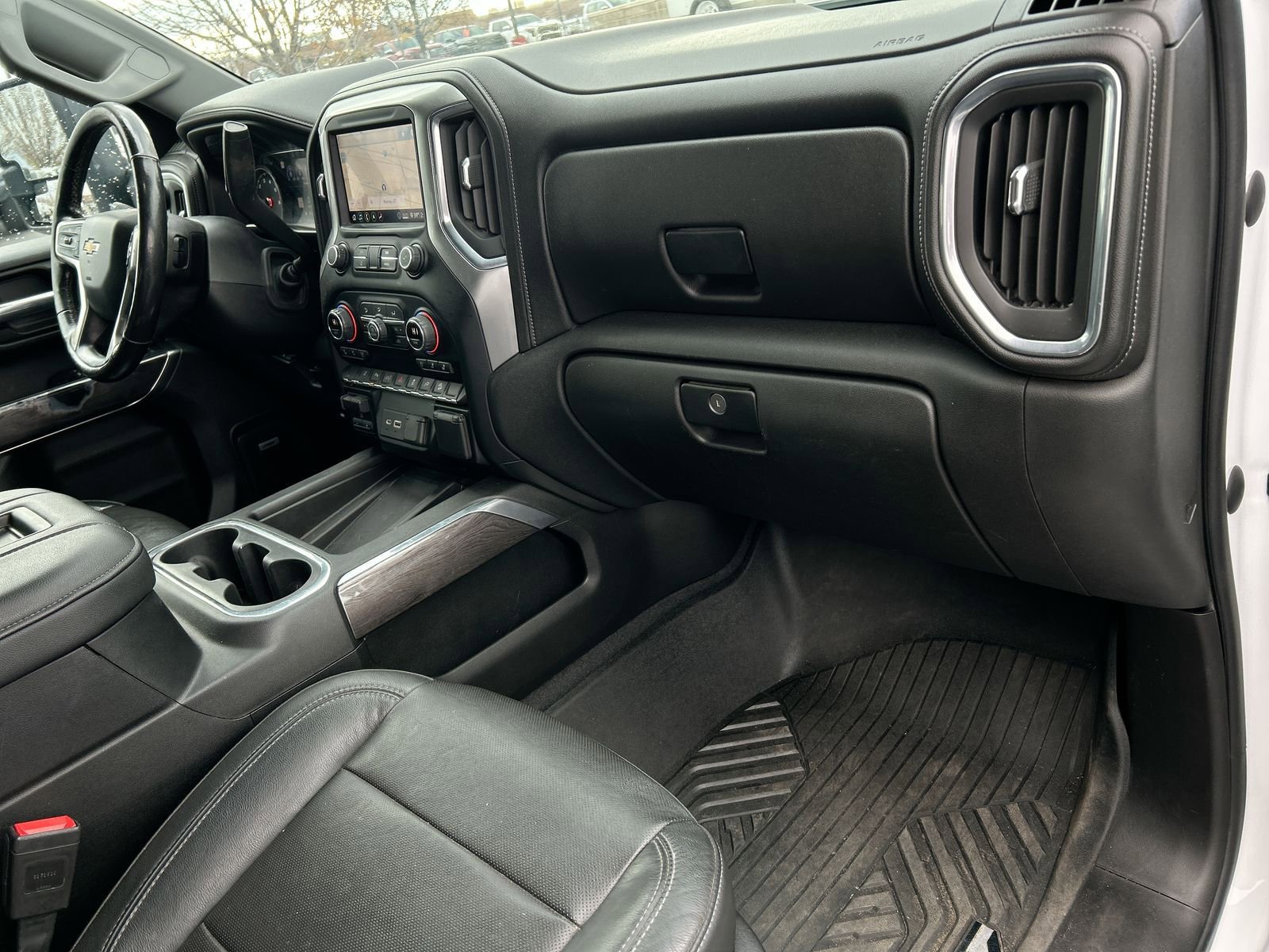 Used 2020 Chevrolet Silverado 2500 LTZ w/ LTZ Premium Package image 27