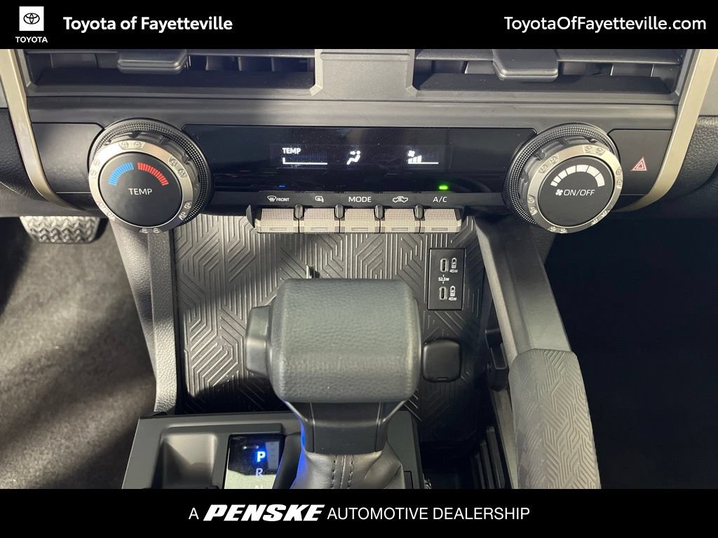 Certified 2026 Toyota Tacoma SR5 AWD/4WD image 34
