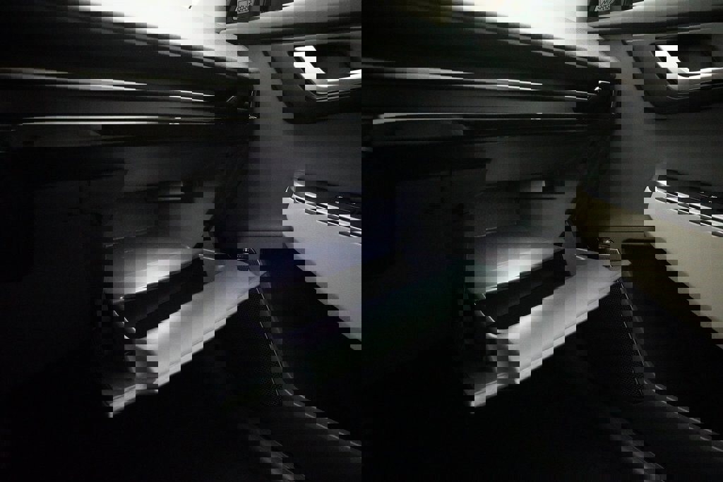 Used 2024 Kia EV6 Wind image 30