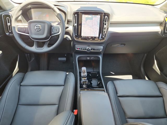 New 2025 Volvo XC40 B5 Ultra w/ Climate Package AWD/4WD image 11