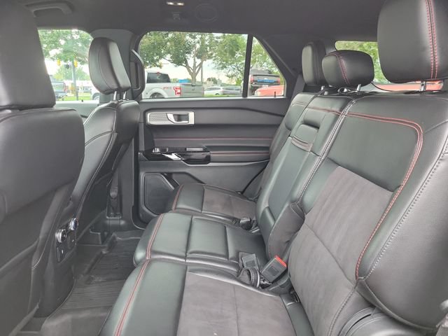 Certified 2024 Ford Explorer ST-Line w/ Class IV Trailer Tow Package AWD/4WD image 23