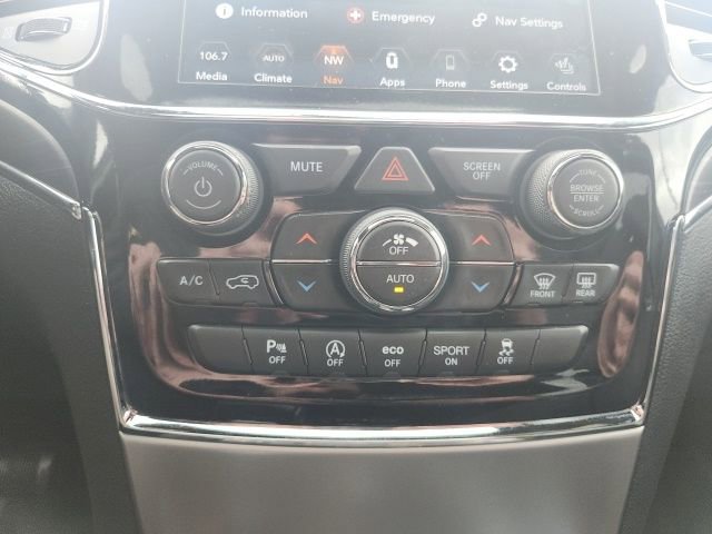 Used 2020 Jeep Grand Cherokee Limited image 27