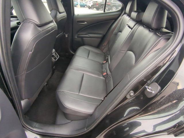 Used 2020 Lexus UX 250h w/ Premium Package image 16