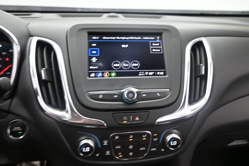 Used 2022 Chevrolet Equinox LT AWD/4WD image 32