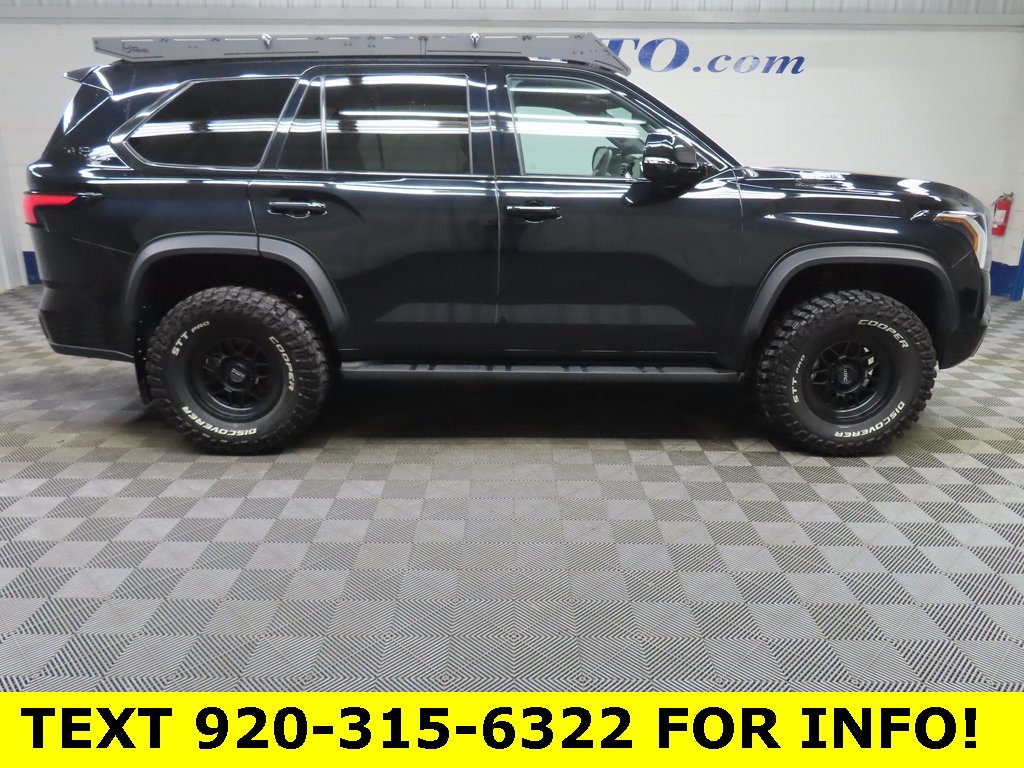 Used 2025 Toyota Sequoia SR5 video 2