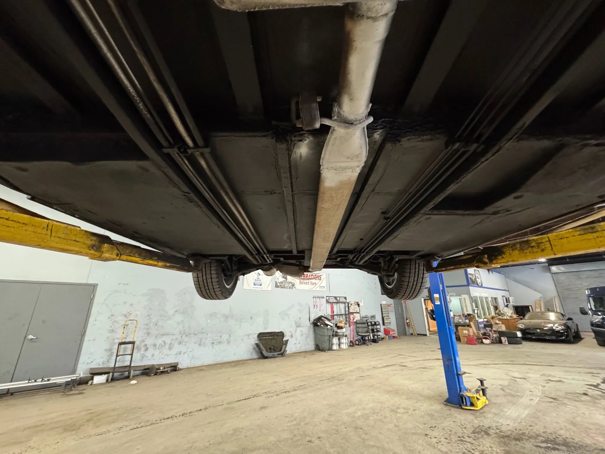 Used 2017 Chrysler Pacifica Limited w/ Advanced Safetytec Group image 77