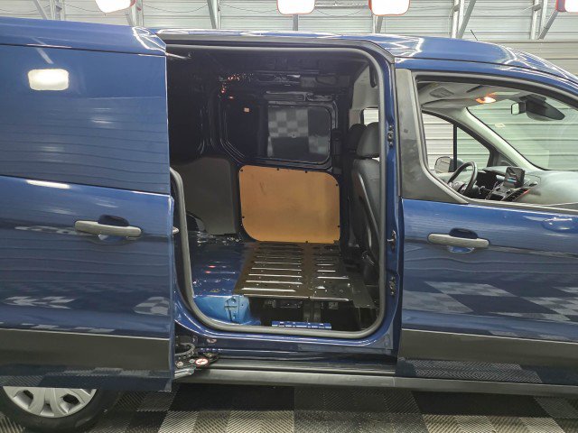 Used 2020 Ford Transit Connect XL FWD image 11