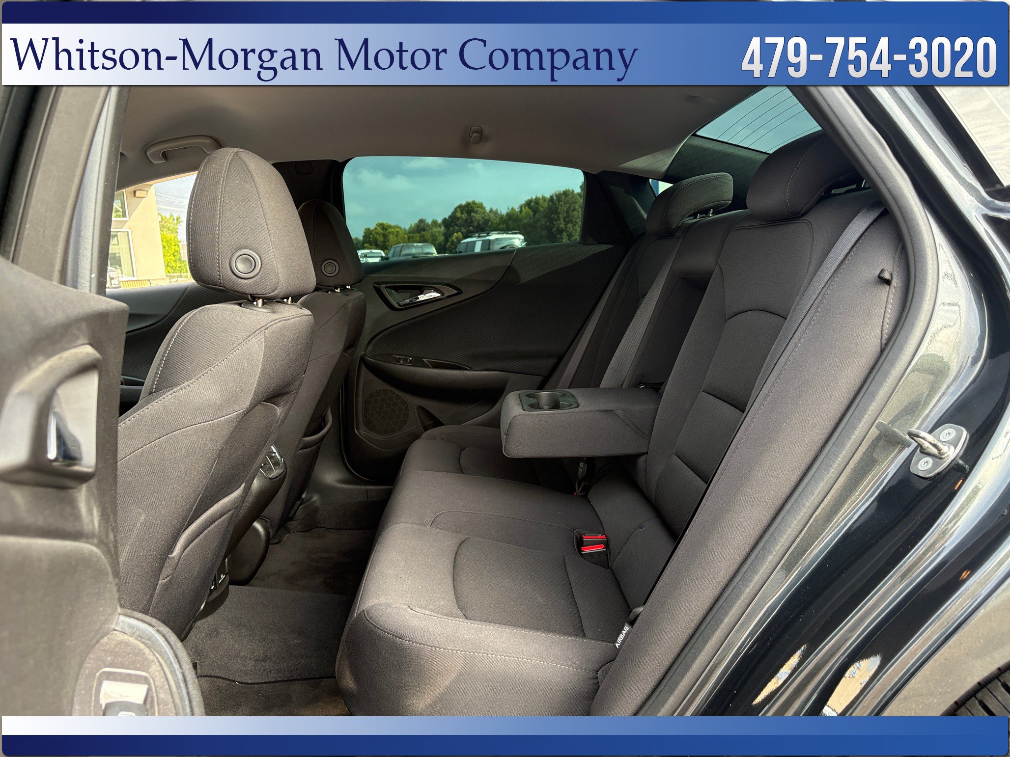 Used 2017 Chevrolet Malibu LT FWD image 28