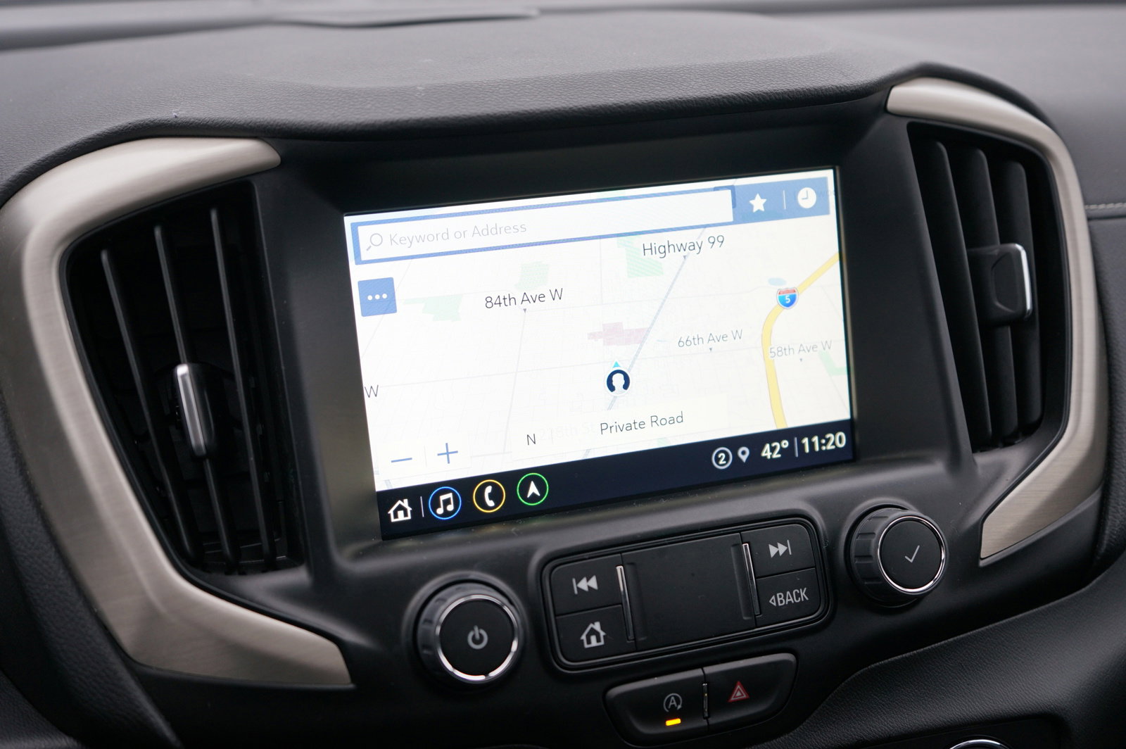 Used 2024 GMC Terrain Denali image 23