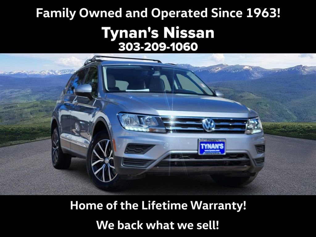 Used 2020 Volkswagen Tiguan SE w/ Panoramic Sunroof Package