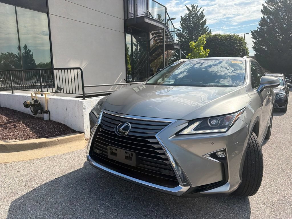 Used 2018 Lexus RX 350 AWD w/ Premium Package image 2