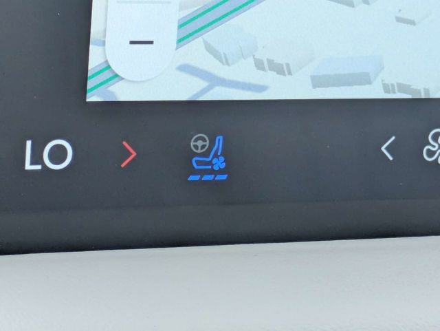 Used 2025 Lincoln Aviator Reserve image 23