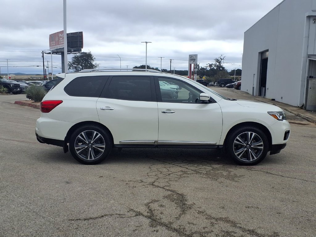 Used 2018 Nissan Pathfinder Platinum w/ Cargo Package FWD image 6