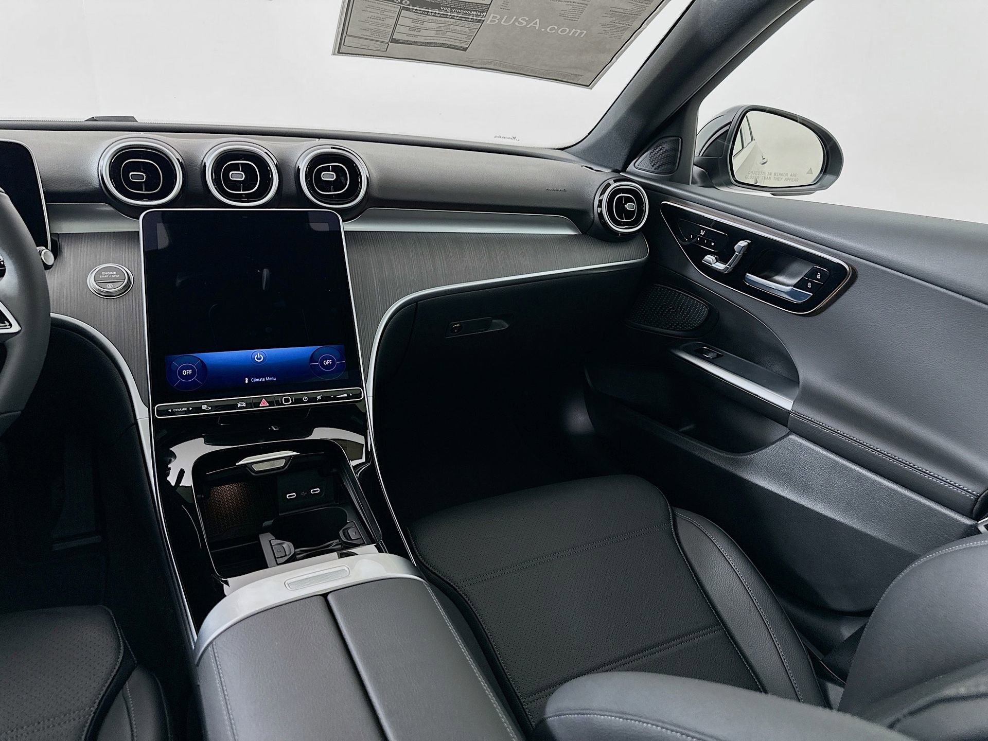 New 2026 Mercedes-Benz C 300 4MATIC Sedan image 24