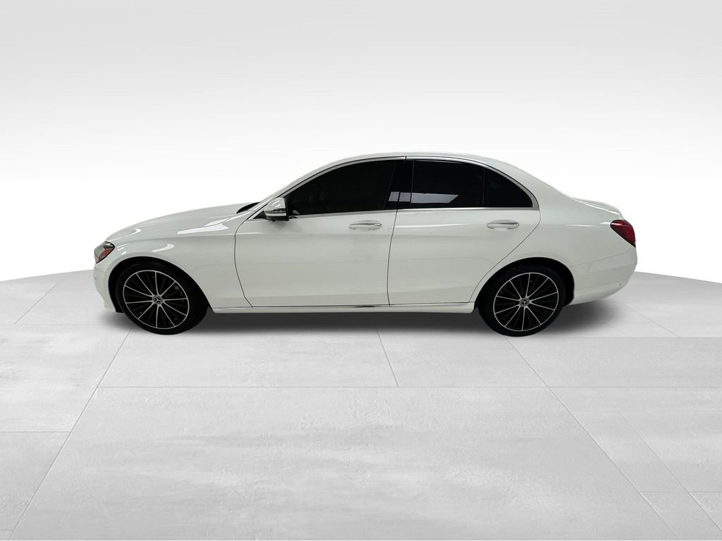 Used 2021 Mercedes-Benz C 300 Sedan image 4