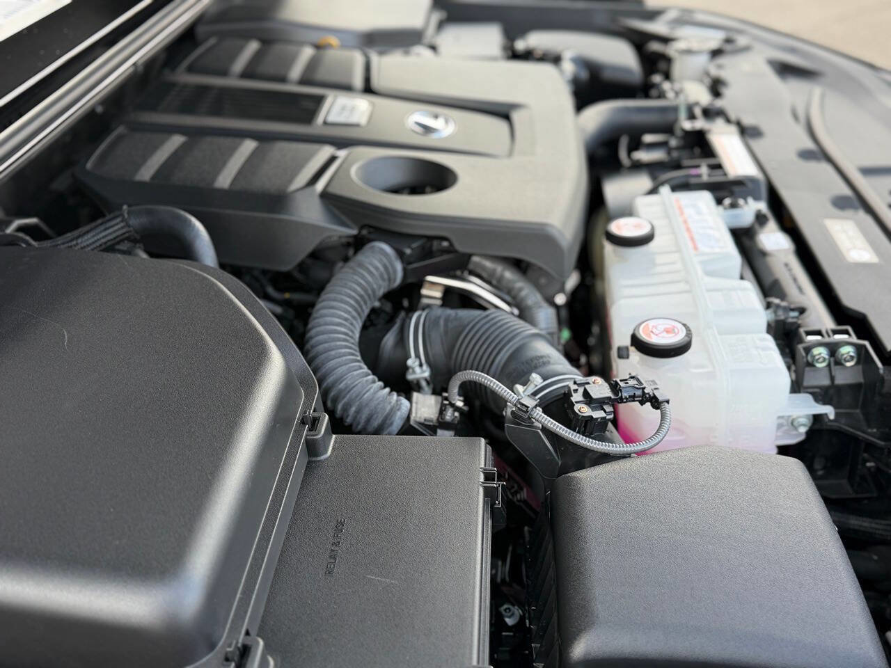 Used 2025 Lexus GX 550 w/ Accessory Package (31) image 76