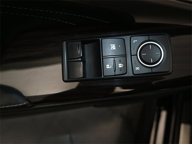 Used 2016 Lexus RC 200t image 14