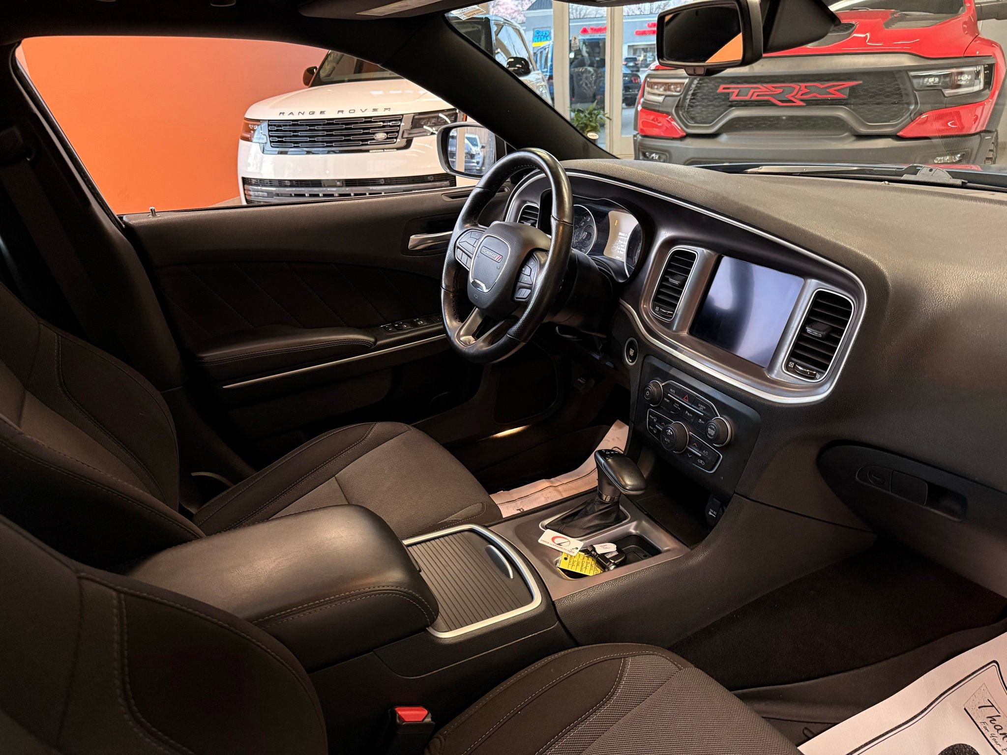 Used 2022 Dodge Charger SXT w/ Navigation & Travel Group image 17