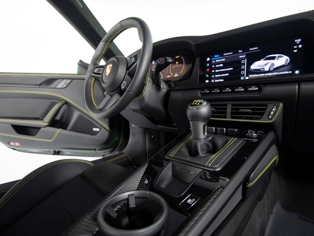 Used 2025 Porsche 911 GT3 image 26