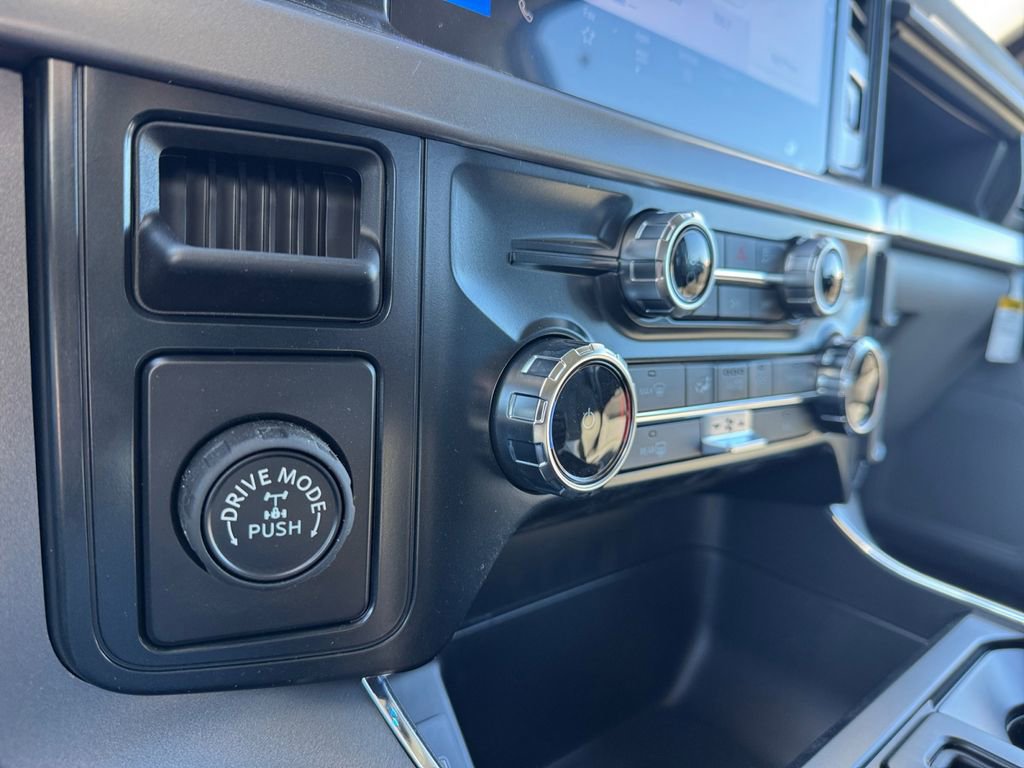 New 2025 Ford F150 XLT w/ Equipment Group 301A Standard image 35