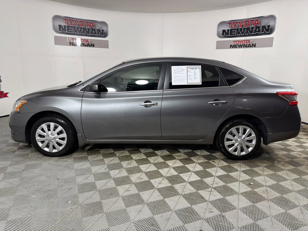 Used 2015 Nissan Sentra S image 6