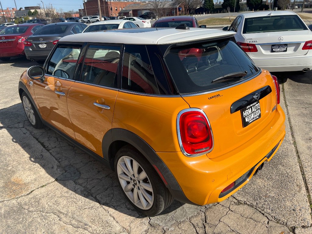 Used 2017 MINI Cooper S image 3